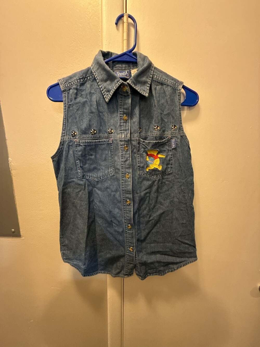 Disney Pooh Sleeveless Denim Shirt Size S Winnie The Pooh Embroidered